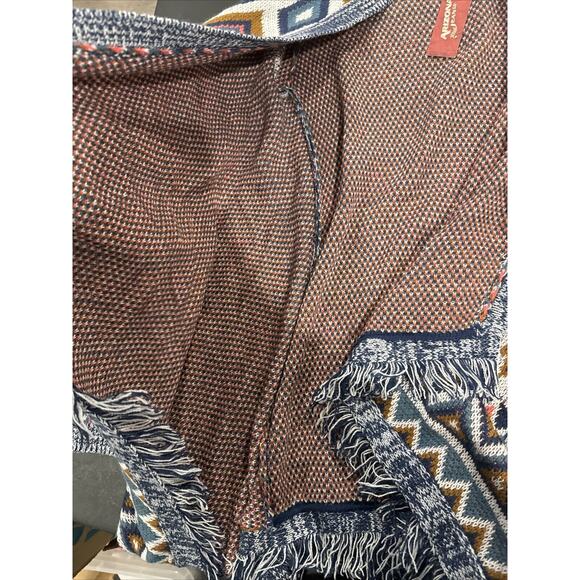 ARIZONA JEANS CO Cardigan Open Front Patterned W/Bottom Fringe SIZE MEDIUM - Picture 2 of 5